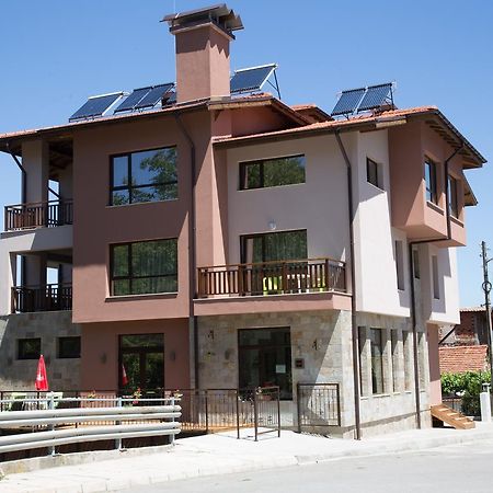 Sveti Nikola Family Hotel ساباريفا بانيا المظهر الخارجي الصورة