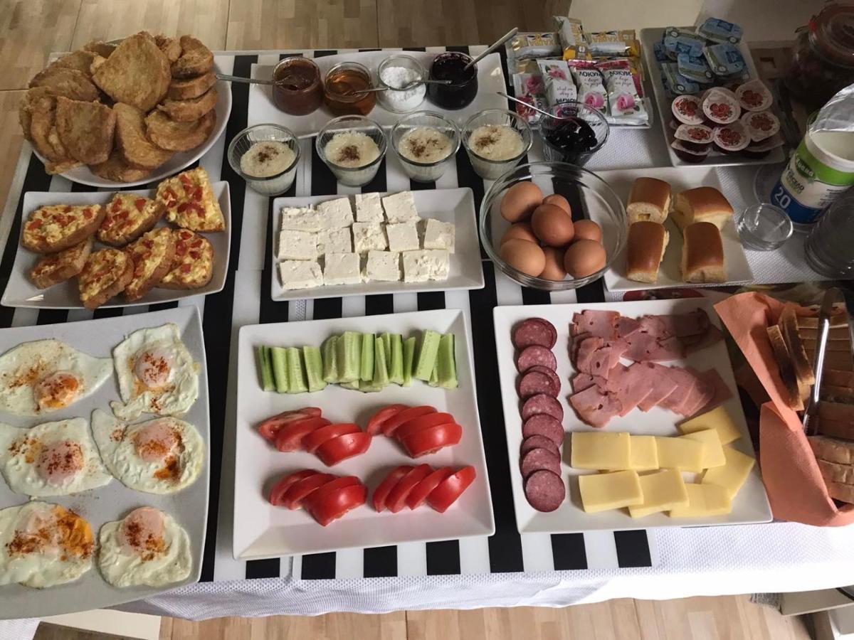 Sveti Nikola Family Hotel ساباريفا بانيا المظهر الخارجي الصورة