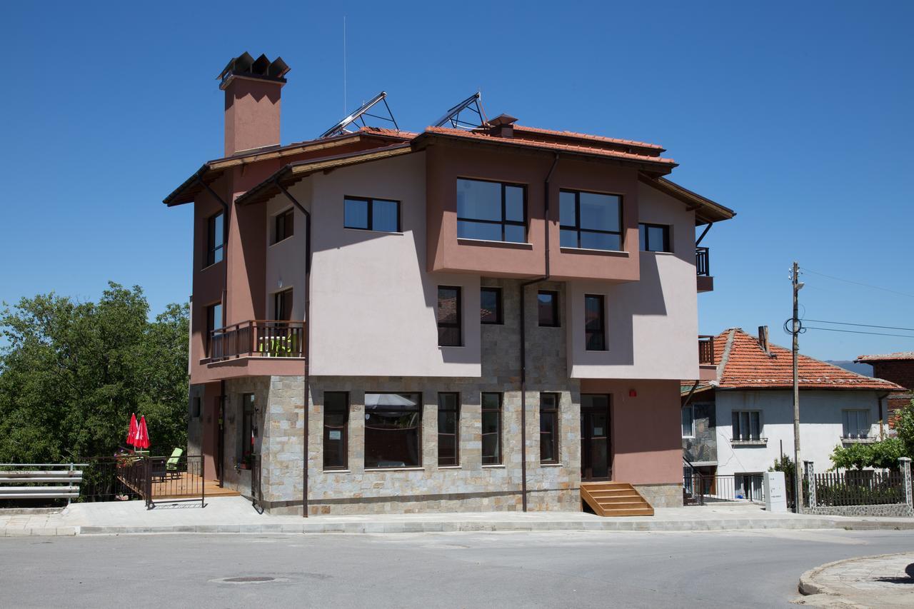 Sveti Nikola Family Hotel ساباريفا بانيا المظهر الخارجي الصورة